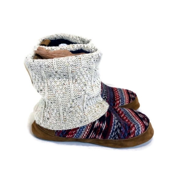 Mukluks Nordic Pattern Sweater Ankle Boots
